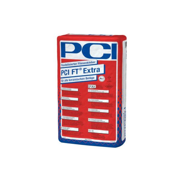 Ein rot-weißer Beutel mit PCI FT Extra flexiblem Fliesenkleber, der für alle keramischen Beläge geeignet ist, mit blauem Text und Anweisungen auf der Vorderseite.